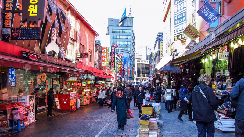 Район Namdaemun в Сеуле